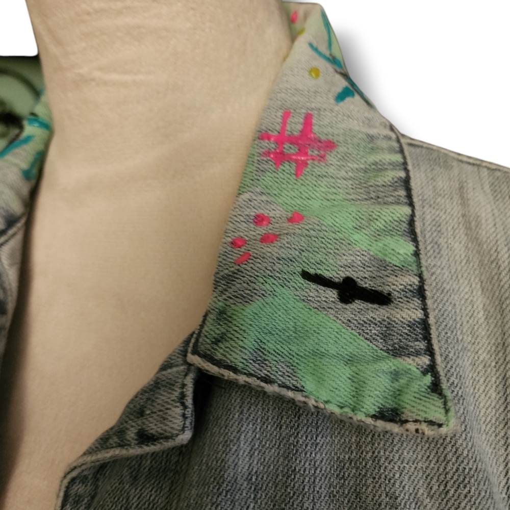 Handpainted OOAK Abstract Art Denim Vest - Picture 7 of 9